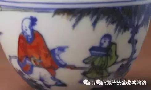 成化斗彩上的红彩和绿彩,古釉瓷器鉴定方法