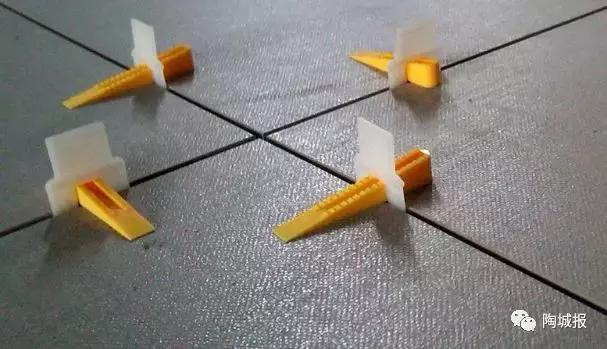 地砖不平砸了重新铺效果能好吗,卧室地砖铺的不平怎么补救