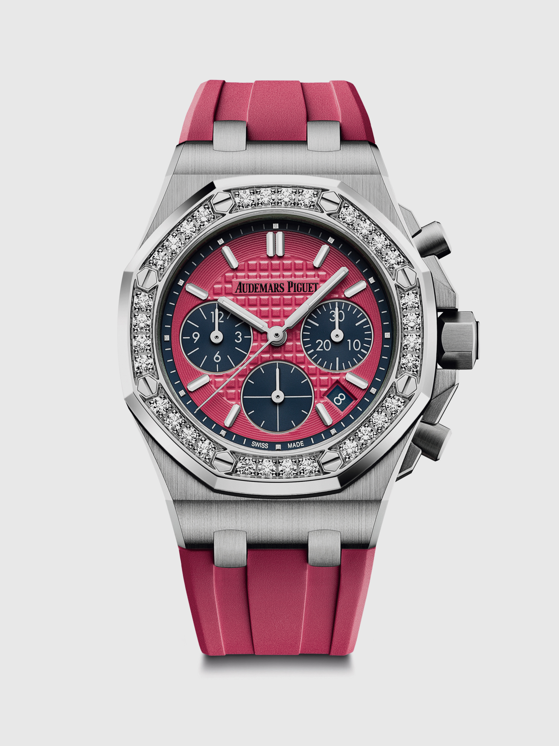 爱彼将在中国推出全球第一家线上限时店，顶级钟表品牌迈出一大步