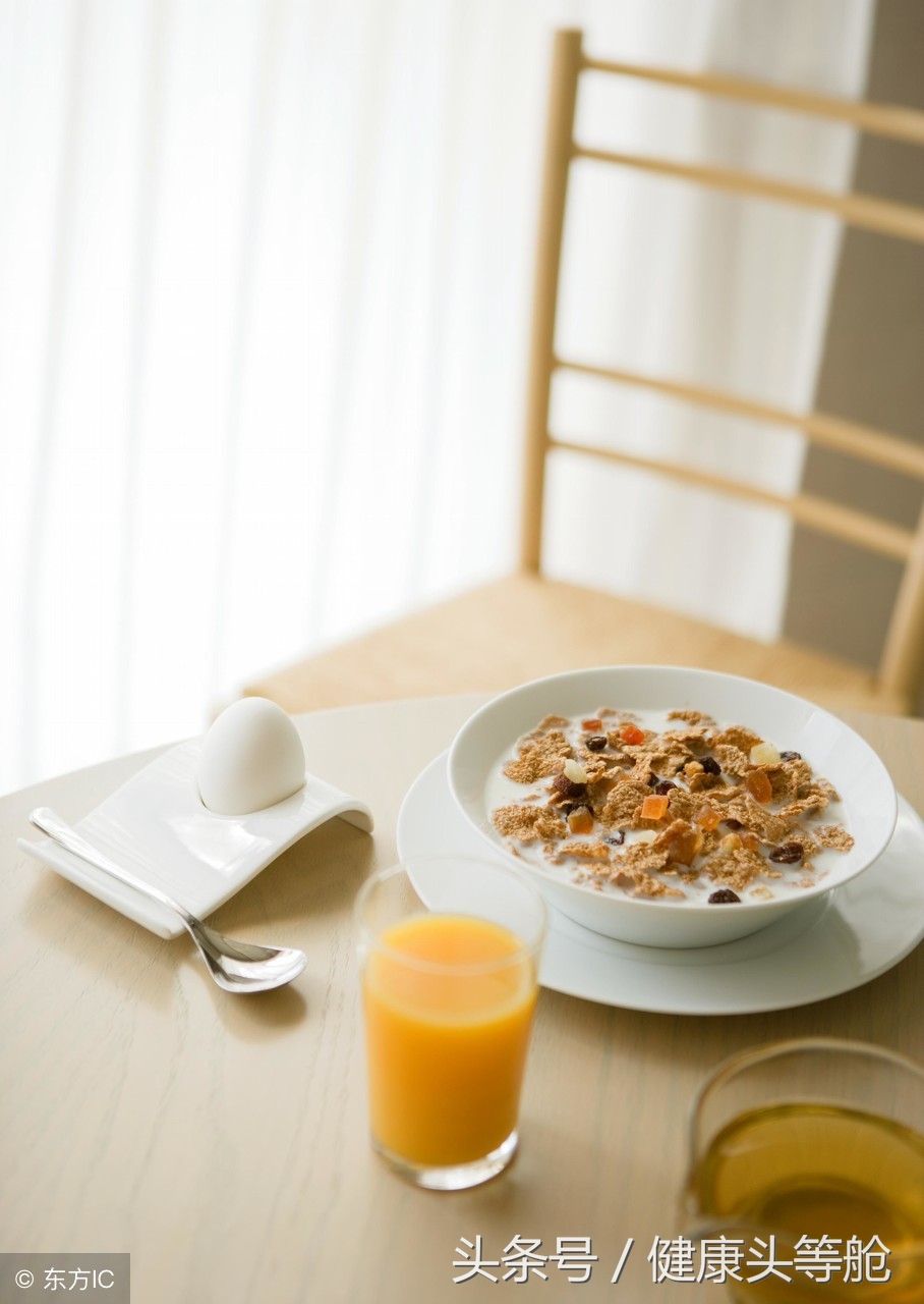 心肌梗塞的自救方法只有10秒,心肌梗塞自救10秒视频