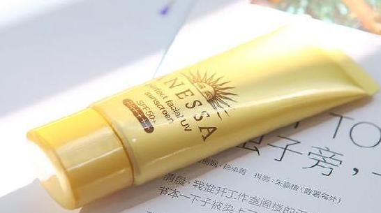 希洛索菲防晒和安耐晒,防晒安耐晒避雷