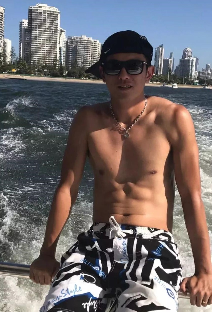 职业足球队沉浸式更衣室,足球运动员的更衣室