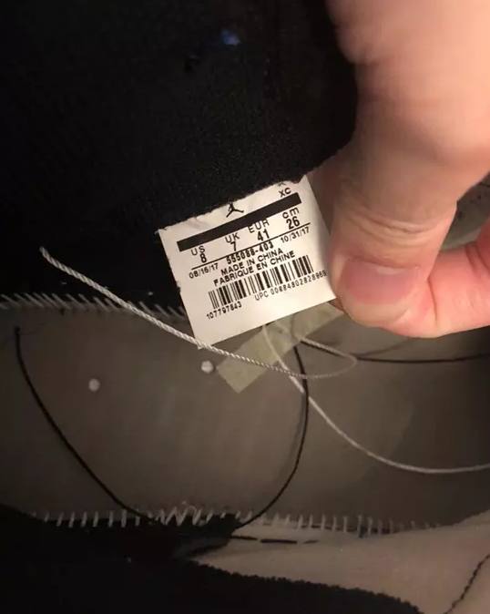 aj1小闪电og鉴定,aj1小闪电og是元年吗