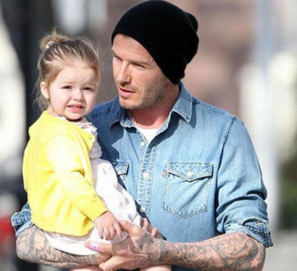 贝克汉姆家的小七怎么样了,贝克汉姆和小七穿衣