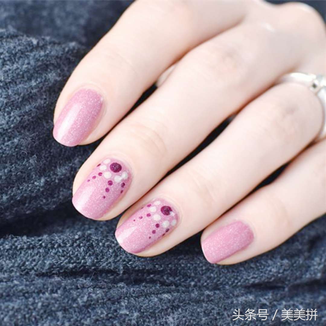 新手必备美甲教程你学会了吗,初学者也可以轻松上手的美甲款式