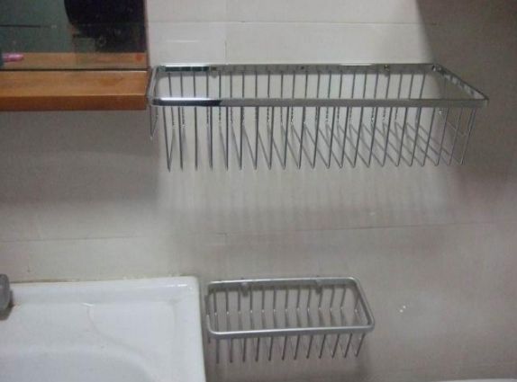 瓷砖打眼瓷砖裂了师傅不赔,瓷砖打孔用什么钻头不裂