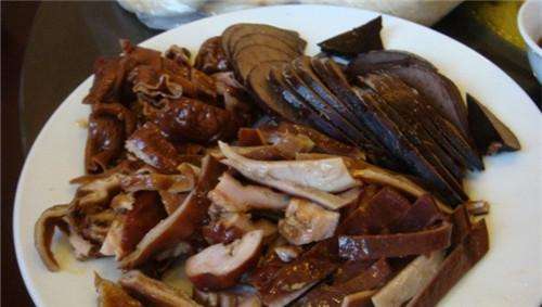 猪肚和什么菜搭配颜色好看又好吃,猪肚禁忌食物搭配