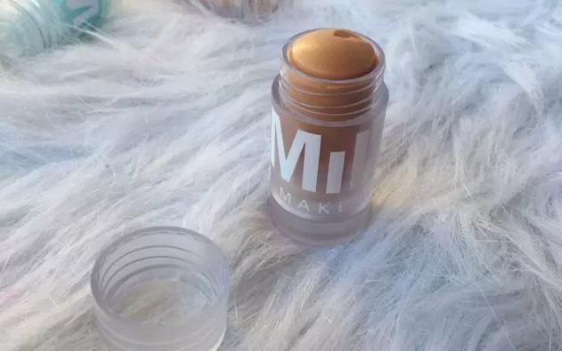 欧阳娜娜同款平价彩妆,欧阳娜娜推荐粉饼