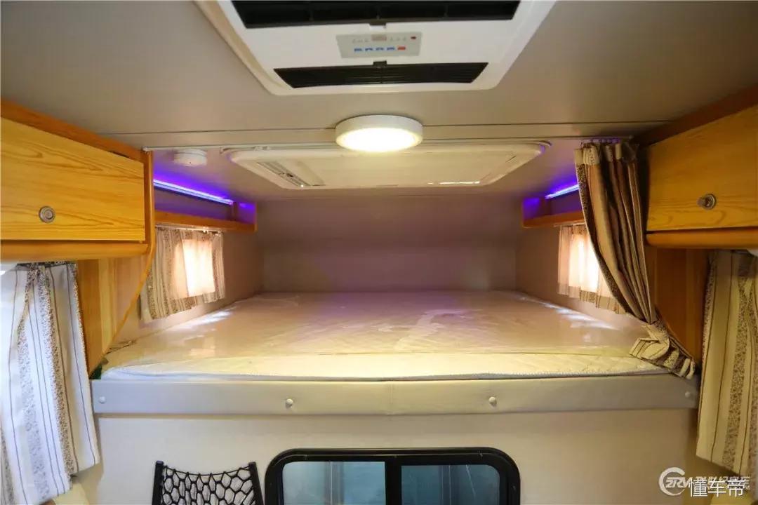 福特全新皮卡房车,福特越野皮卡房车