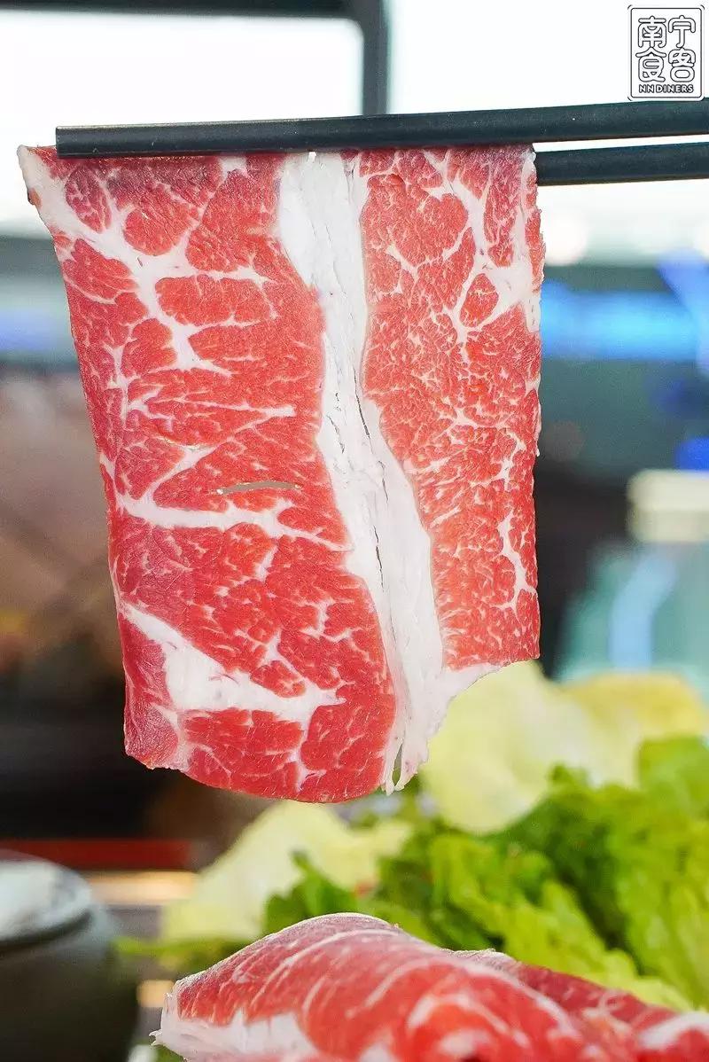 自助旋转火锅南宁,功能火锅南宁