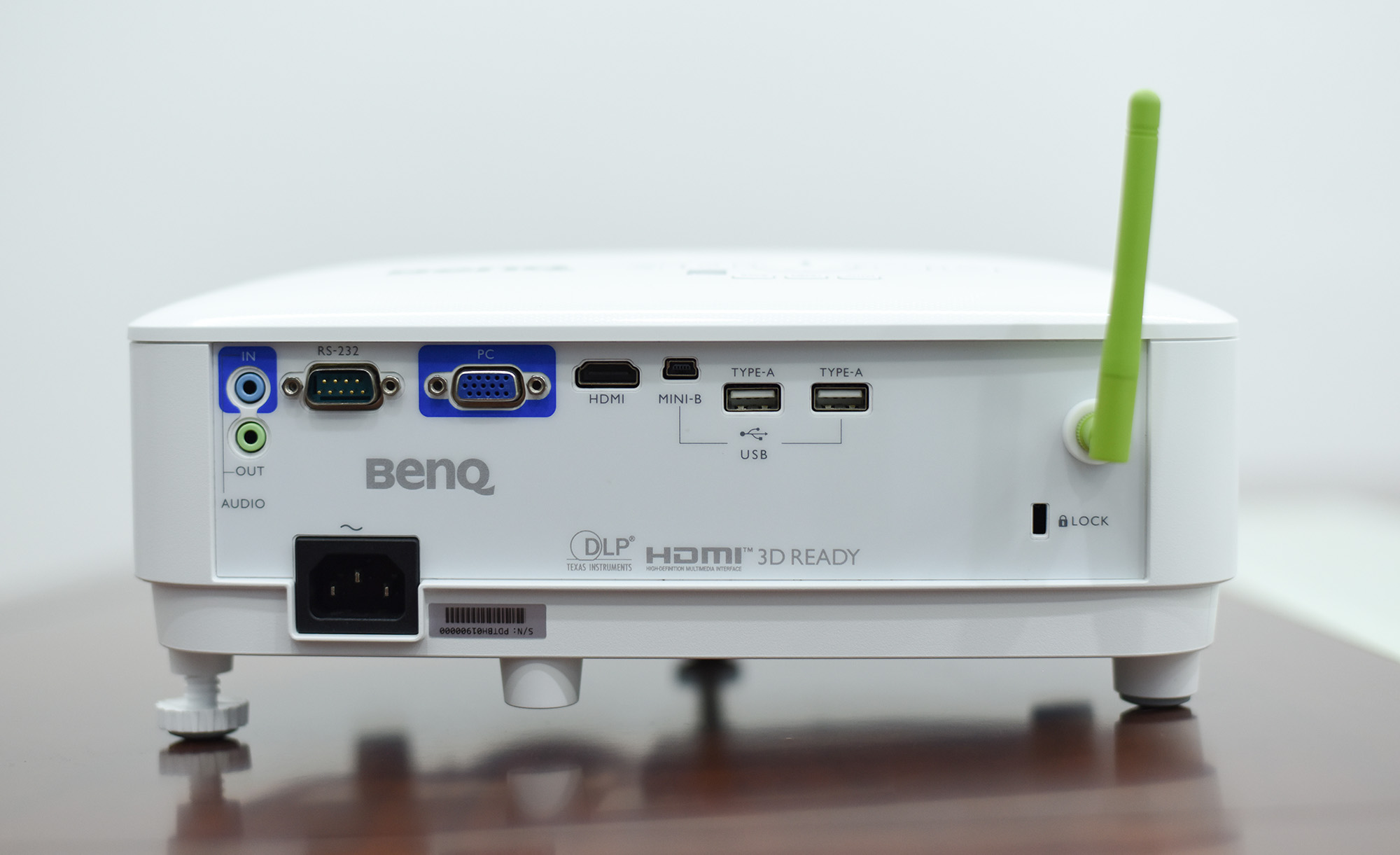 benqe580智能商务投影,benqe580投影仪