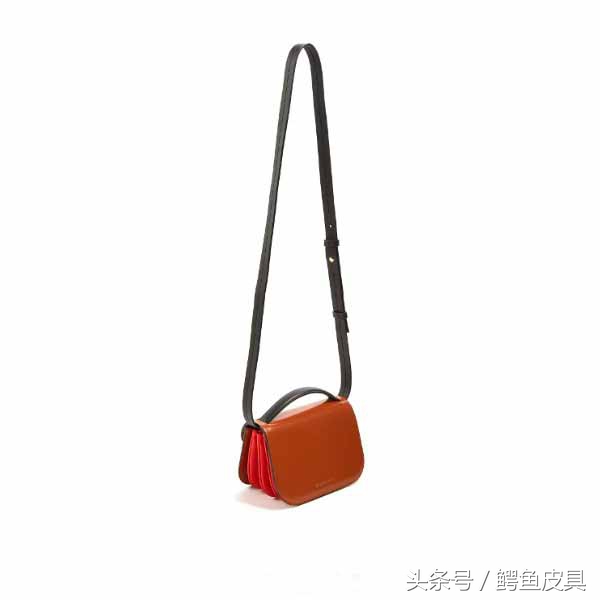 2018包包品牌大全,粉色独角兽包包联名