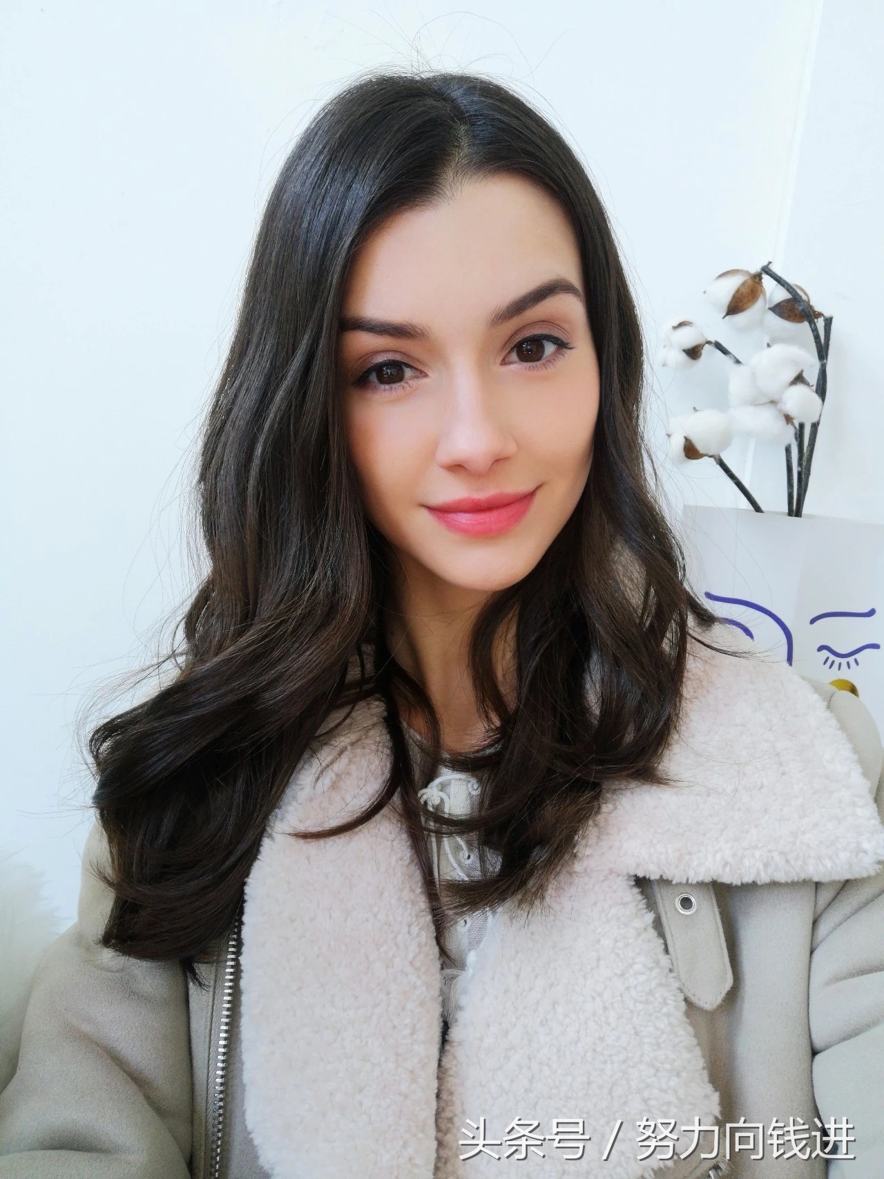 华为最新款手机p20,华为全新p20系列手机全球发布会