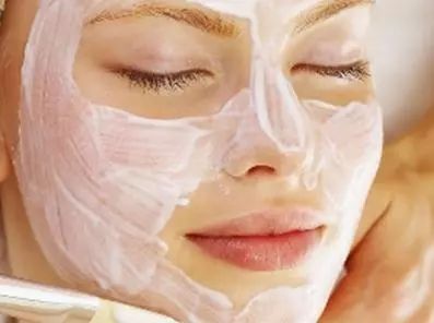 CiCi年希老师：许多人都在敷泥膜，它到底神奇在哪？