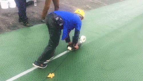 广东全塑型塑胶跑道施工,广州运动场塑胶跑道铺设