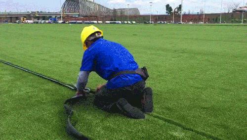 广东全塑型塑胶跑道施工,广州运动场塑胶跑道铺设