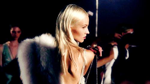 美白花了几万元,美白不用花几百几块钱搞定