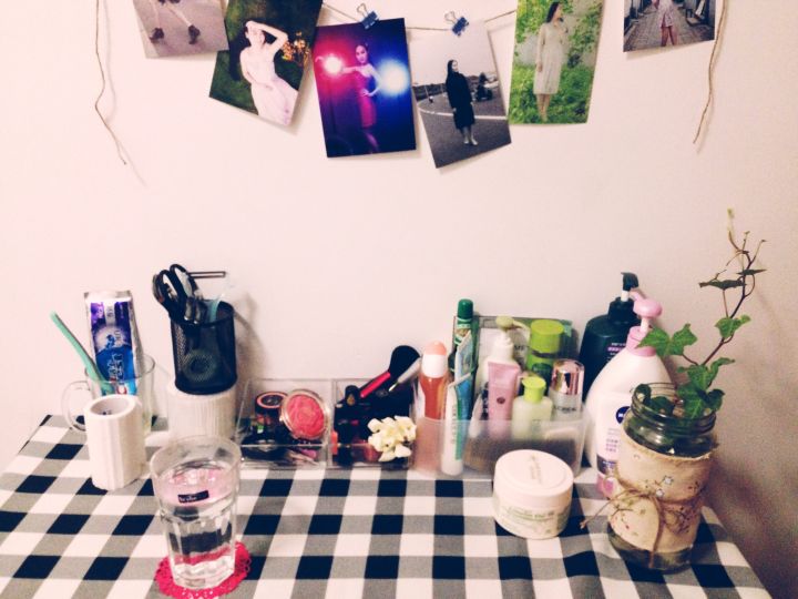 怎样花最少的钱布置出租房,怎么收拾一间出租屋显得温馨