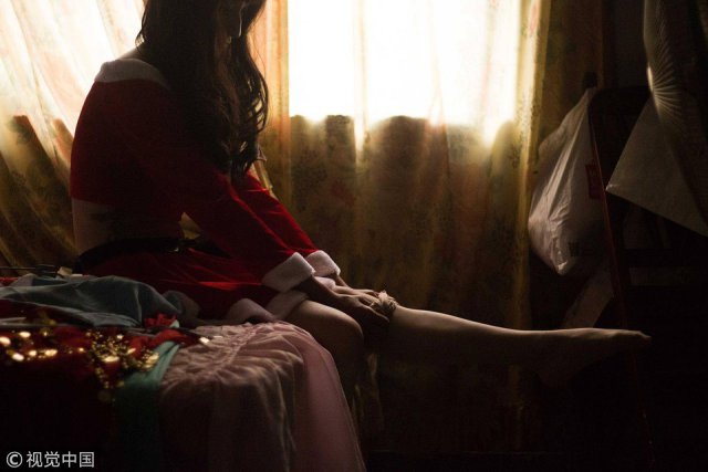 “黑丝”的魅力为何男人难以抵御？原来是因为……