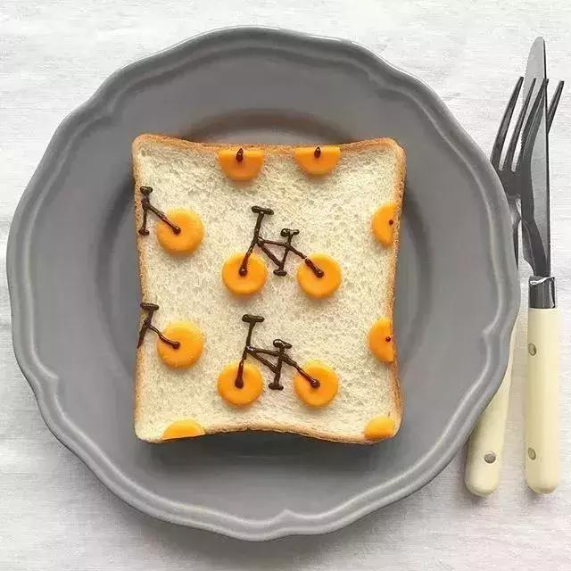 这位妈妈把吐司做成赏心悦目的高颜值艺术品