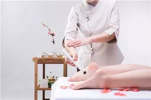 灸后有黄褐印是怎么回事,灸完发黑怎么回事