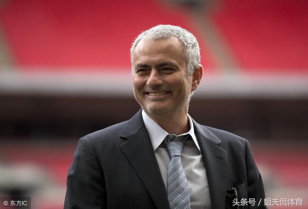 曼联输了怎么安慰,曼联败后穆帅怎么处理