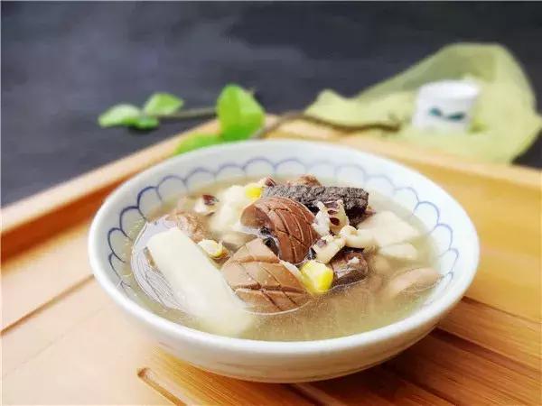 产后气血不足会越来越严重吗,产后气血不足就不会来月经吗