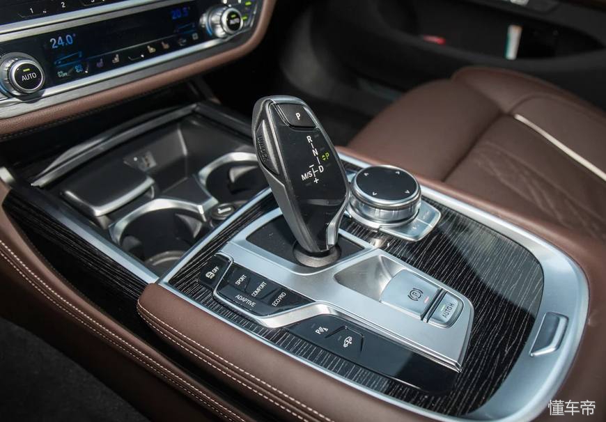 推荐奥迪A8不喜欢，朋友百万提宝马740，宝马真的比奥迪好？