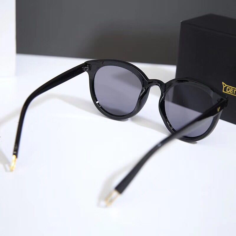 近视眼镜吴昕同款,吴昕同款眼镜什么牌子