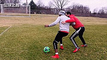 防守要点及技巧揭秘五种必备动作,正确的防守基本姿势