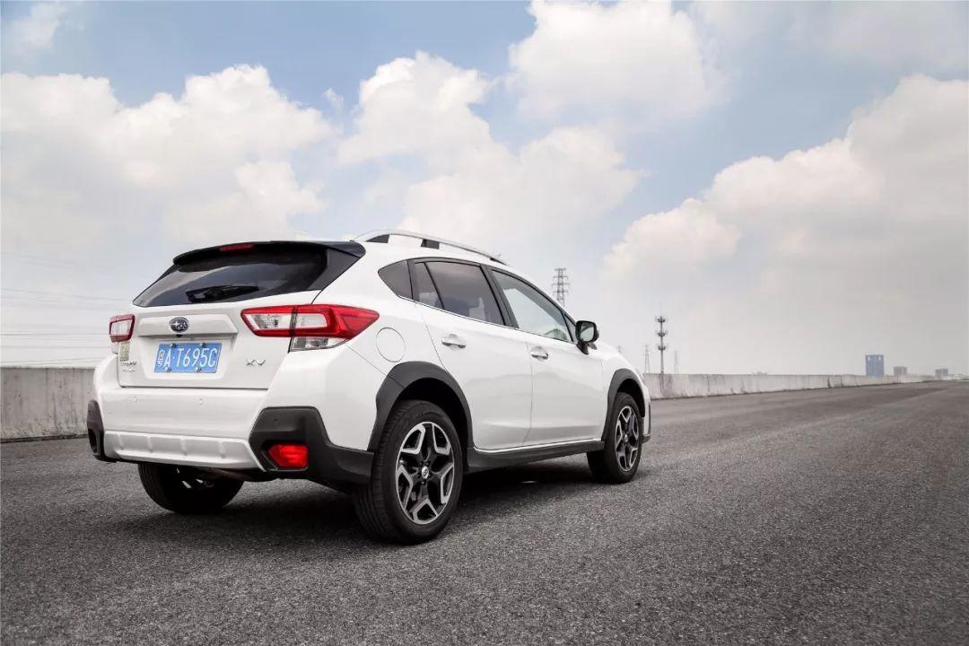 斯巴鲁xv值不值得玩,18年斯巴鲁xv测评