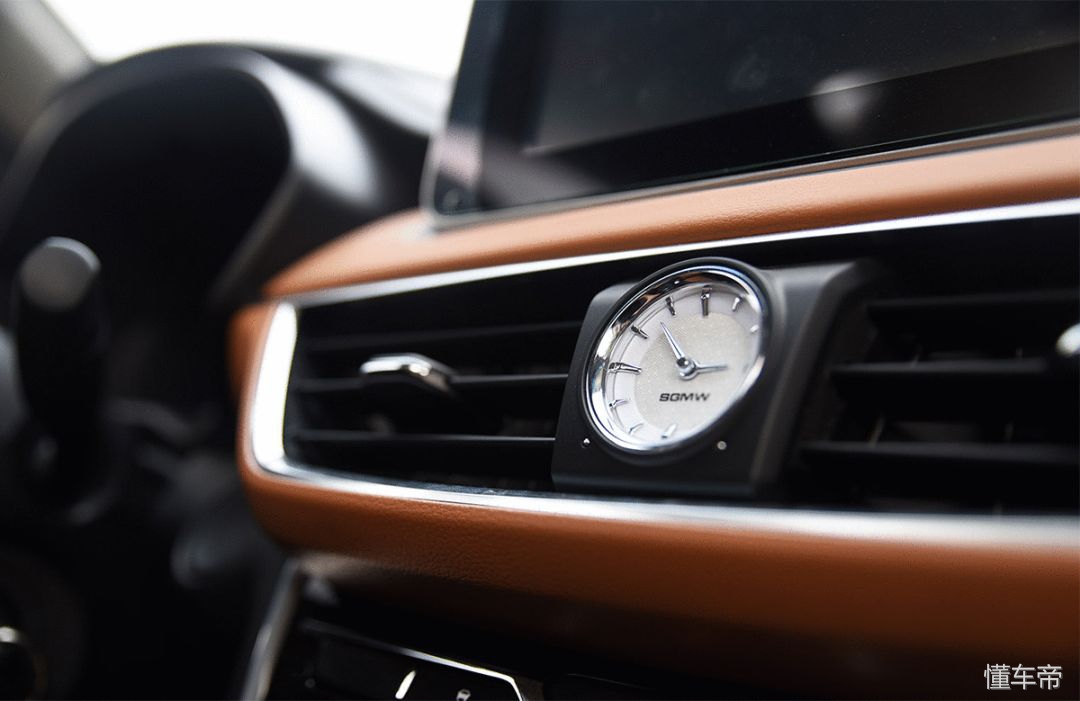 6万元左右的神车,6万以内最值得入手的五菱宏光