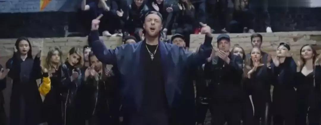 观看世界杯主题曲MV的正确姿势