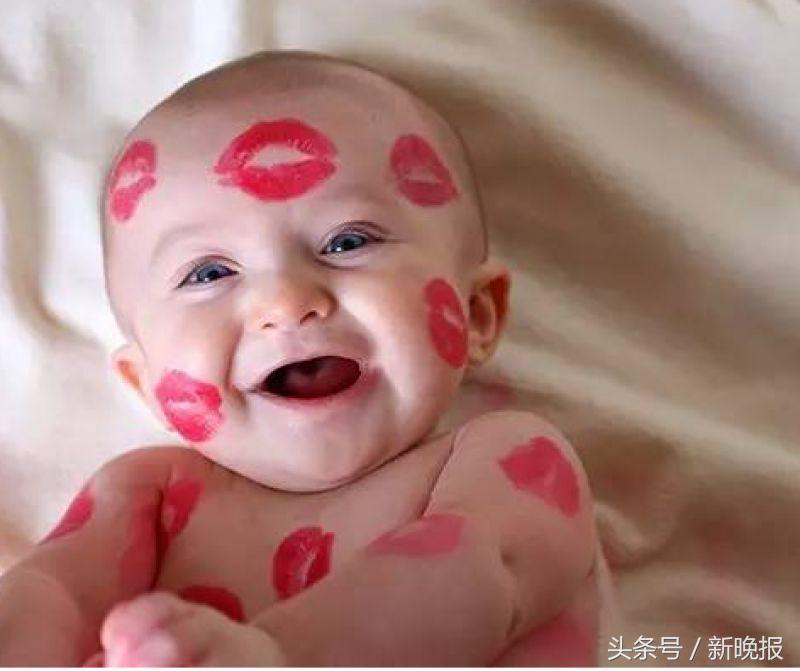 宝宝长疱疹三天自愈的最佳方法,千万别再让孩子做这几个动作了