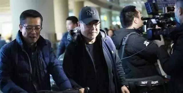 55岁范伟近照曝光,范伟全家近照曝光