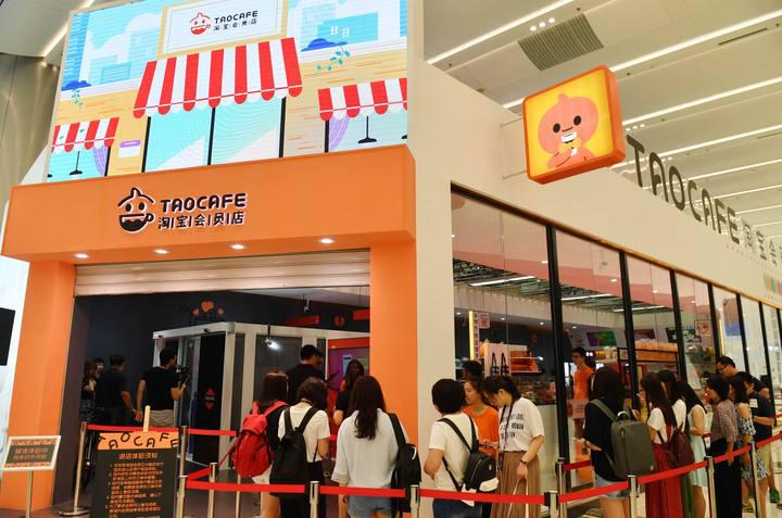 只卖2种水果、3天火到脱销，生鲜电商半路杀出个“程咬金”