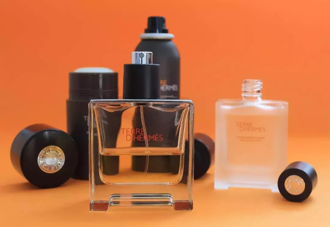 十大不适合男性的香水,十大女生公认最讨厌闻的男士香水