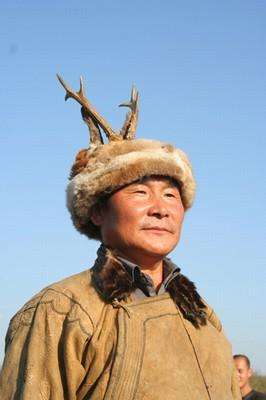 幼儿园大班手工少数民族头饰,各个少数民族头饰介绍