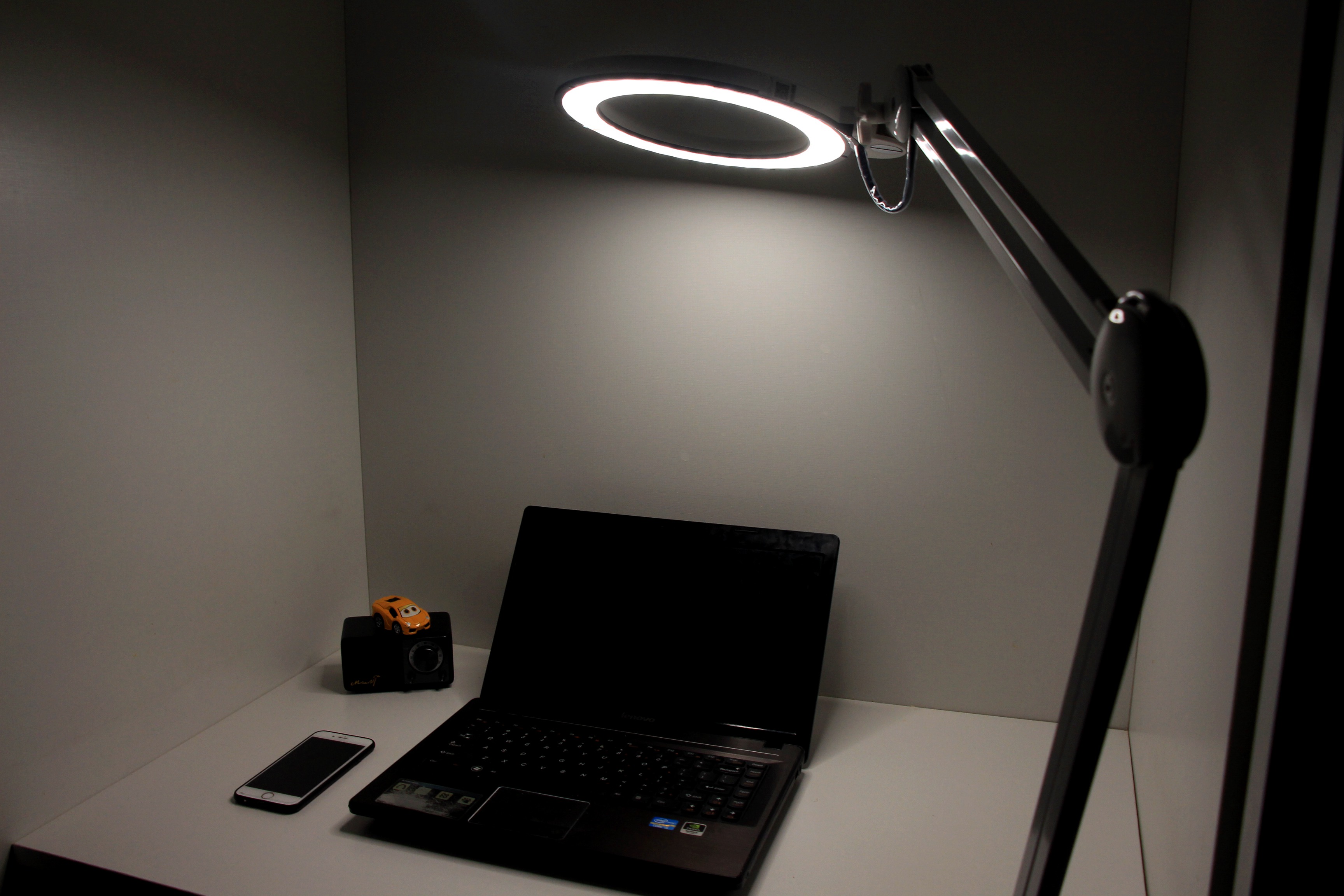 爱德华护眼灯灯泡效果好吗,爱德华医生护眼台灯非凡之光