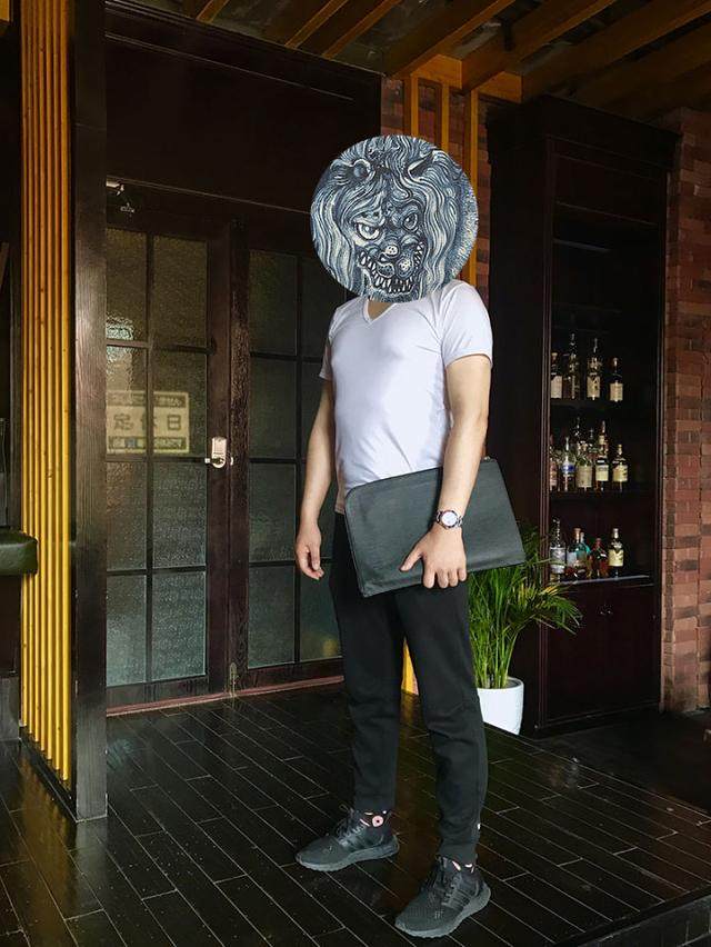 lv不会淘汰的男包,lv低调男包