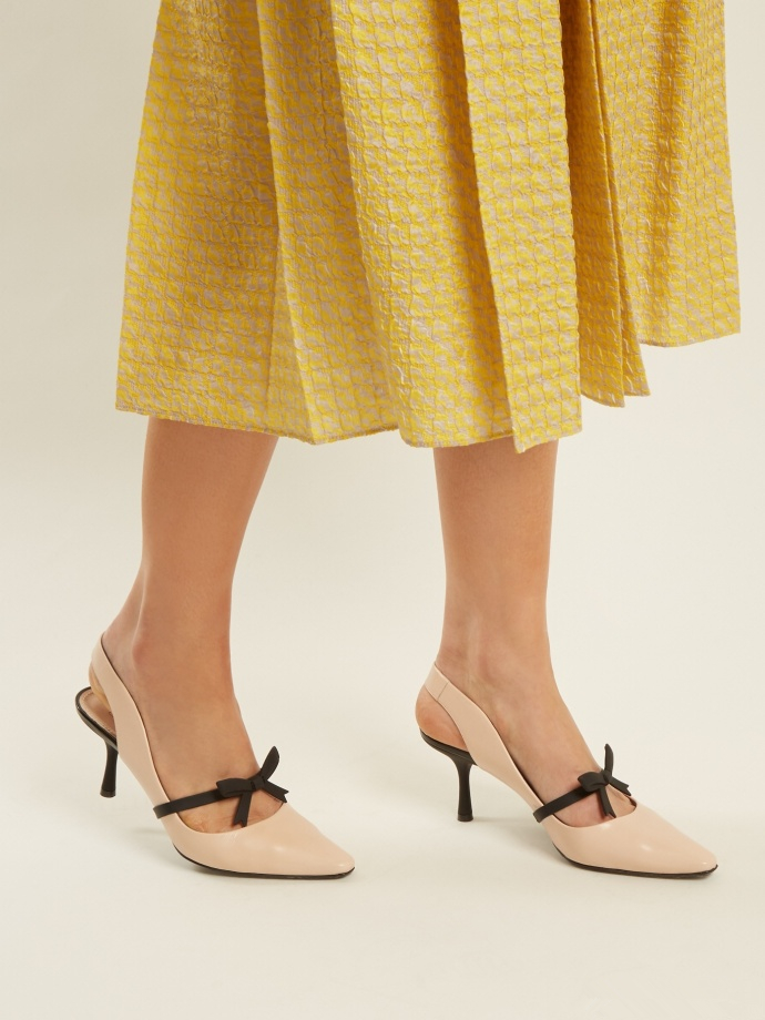 这几个小众高定牌，身为蝴蝶控的你绝对不容错过！