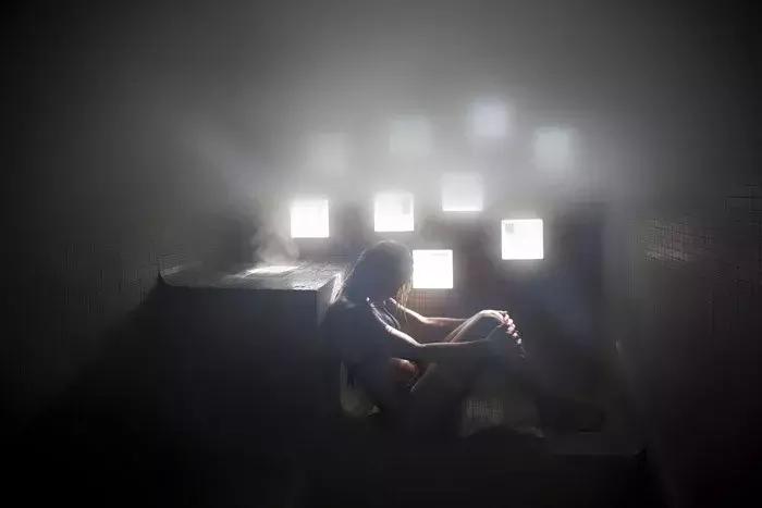 在家里闷骚，去上班腻歪，大千世界，到底哪里才是世外桃源？