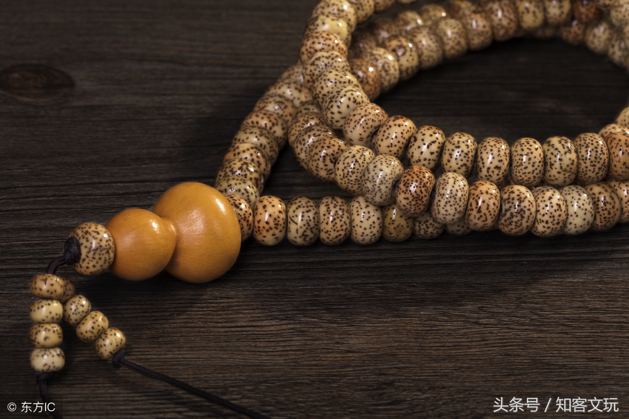 星月菩提真假难分辨，利用树脂伪造星月菩提，以假乱真获取暴利！