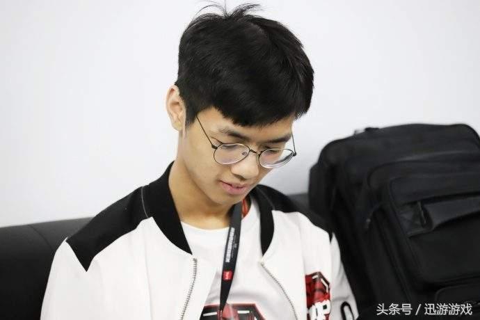 英雄联盟：LPL总决赛掀“猪狗大战”盘点LOL选手们那些彩蛋绰号