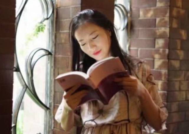 兼职写作月入过万,靠写作兼职月入过万