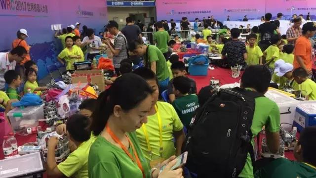 达内童程童美广州花都校区,达内童程童美少儿编程课