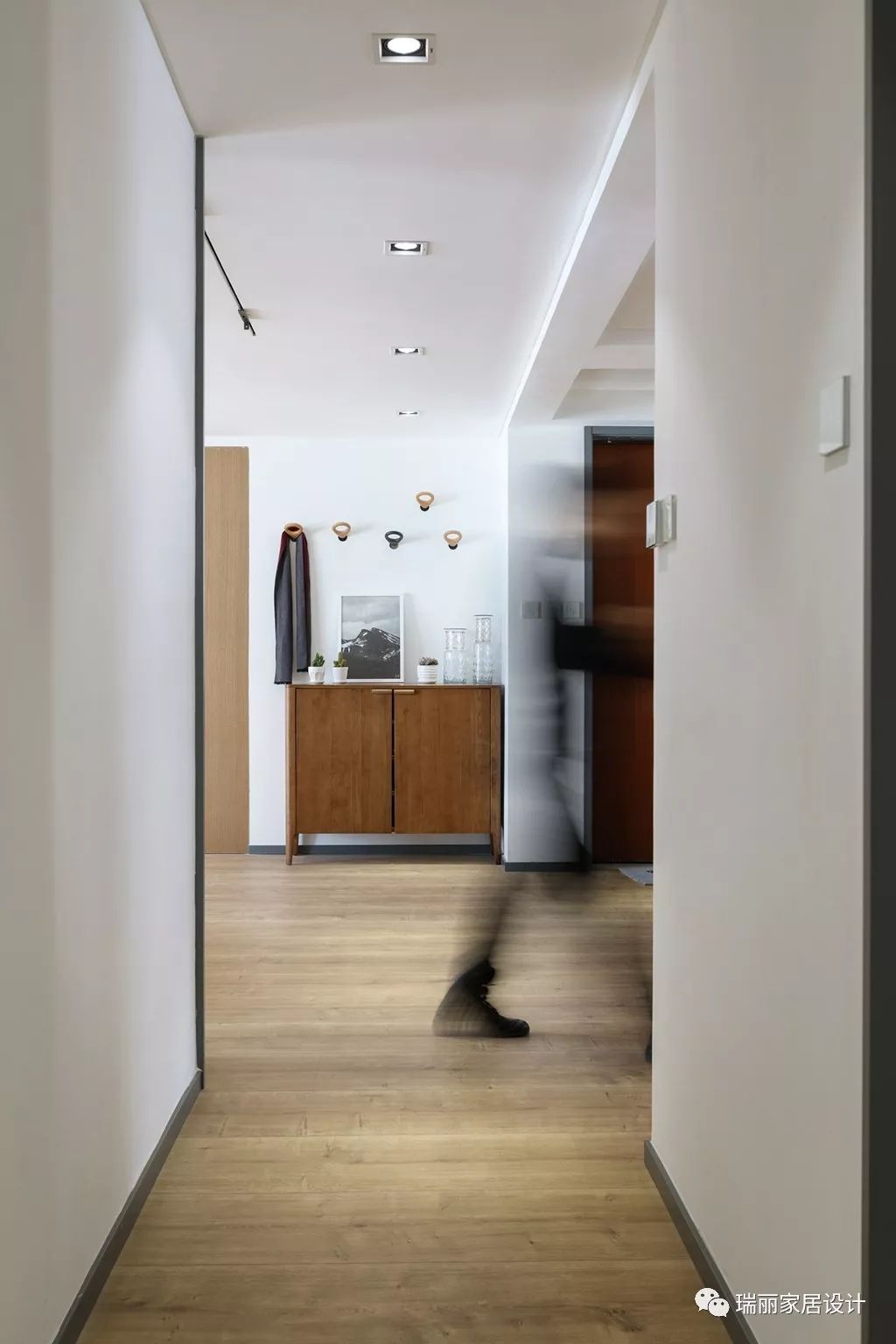 阳光充足胜过一切过去的诗句,适合阳光明媚的早晨诗