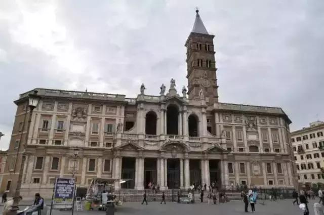 还出什么国？去了易县，等于去了全世界，不信你看！