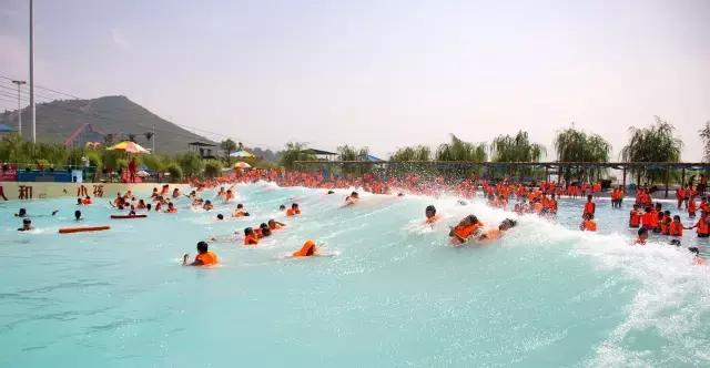 还出什么国？去了易县，等于去了全世界，不信你看！