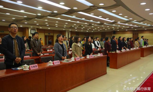 少儿足球培训推广,幼儿足球精英训练班